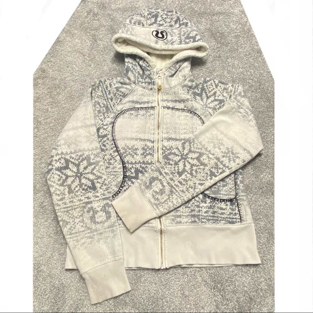 Grey & Off-White Special Edition Lululemon Scuba, L